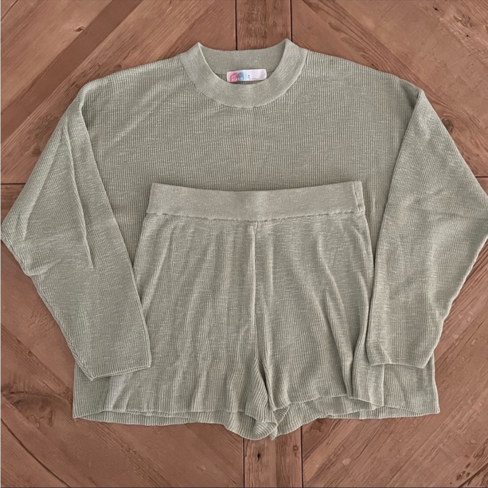 Free people beach Malibu Surf set size medium, light green